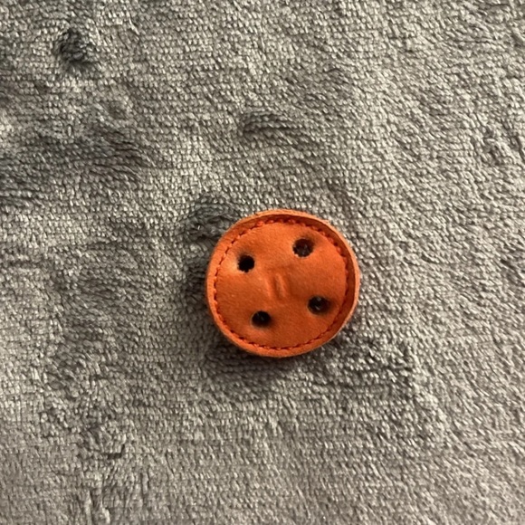 Nike Air Yeezy Red October Lacelock - Picture 2 of 2